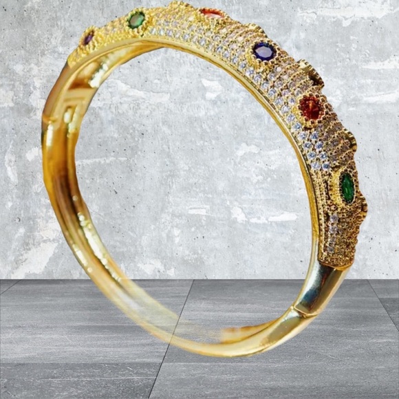 Elegant Gold Multi-Color Gemstone Bangle - Picture 3 of 5